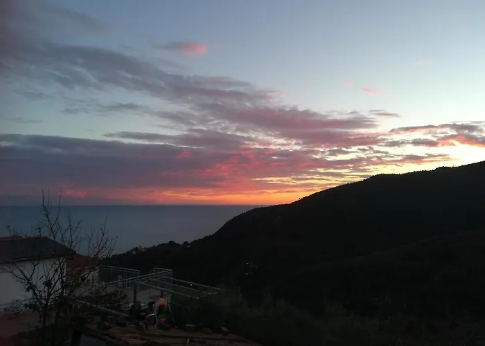 Sentieri Sul Mare Tatil Evi Moneglia